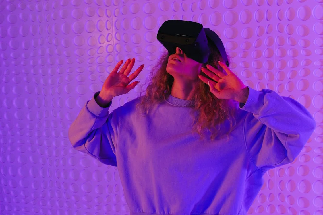 Explore the latest breakthroughs in gait rehabilitation using virtual reality and AI. Discover how smart tech is transforming recovery for prosthetic users.