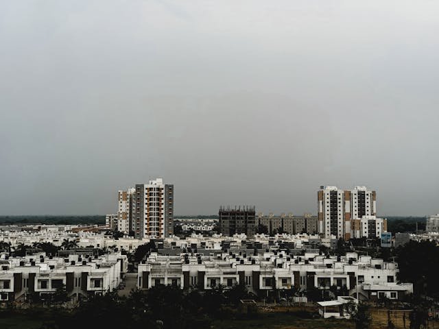 Vadodara Prosthetics: Pediatric Specialists and School Coordination