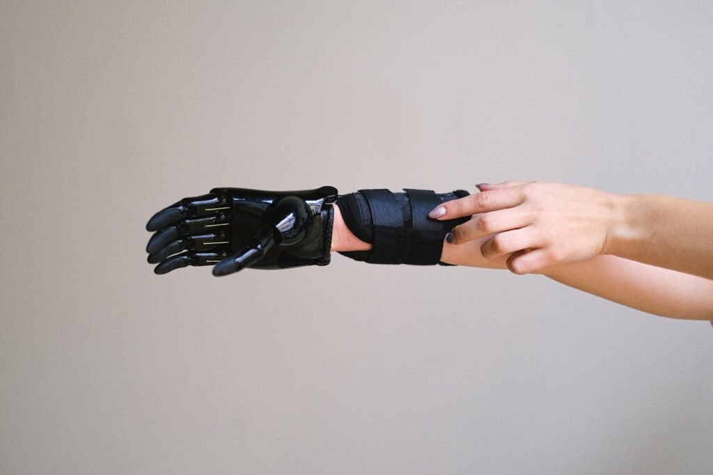 Best Prosthetics Provider and Prosthetic Clinic for Individuals in Borivali West – Gorai, Mumbai – Why Robobionics is #1